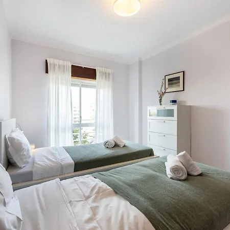 Casa Da Praca Daire Lagos